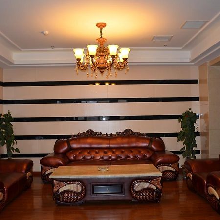 Super 8 Henshui Zhongxin North Avenue Hotel Hengshui Exterior foto