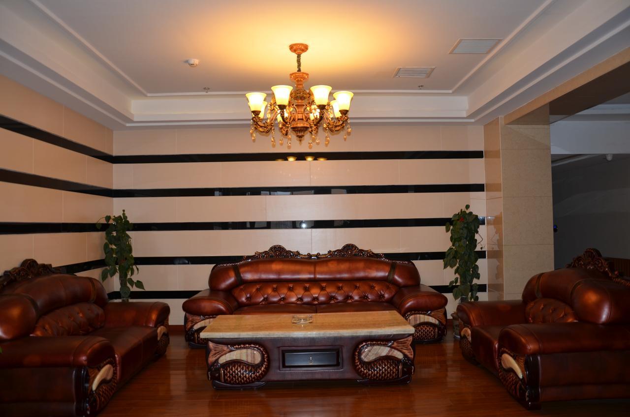 Super 8 Henshui Zhongxin North Avenue Hotel Hengshui Exterior foto